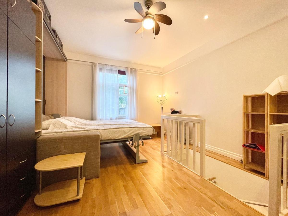 Cosy Studio In Historical Building. City Center Appartement Tallinn Buitenkant foto